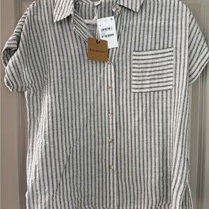 Blu Pepper Striped  Women's Shirt - black/Gray stripe linen